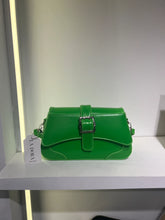 The Wanderlust Bag - lime