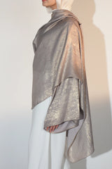 Head Turner Shawl Top in Lilac x Gold