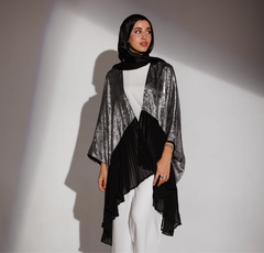The DiscoxPleats Kimono