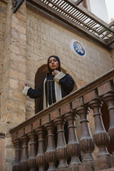 Moroccan kaftan in black