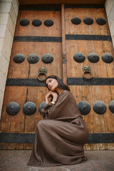 Plisse dress in brown