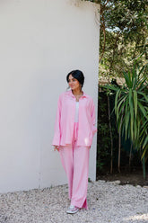 Such a dreamer set in pink