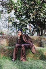 Shimmer blazer set in chamagne