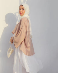 SIGNATURE DOUBLE LAYERED TOP IN BEIGE