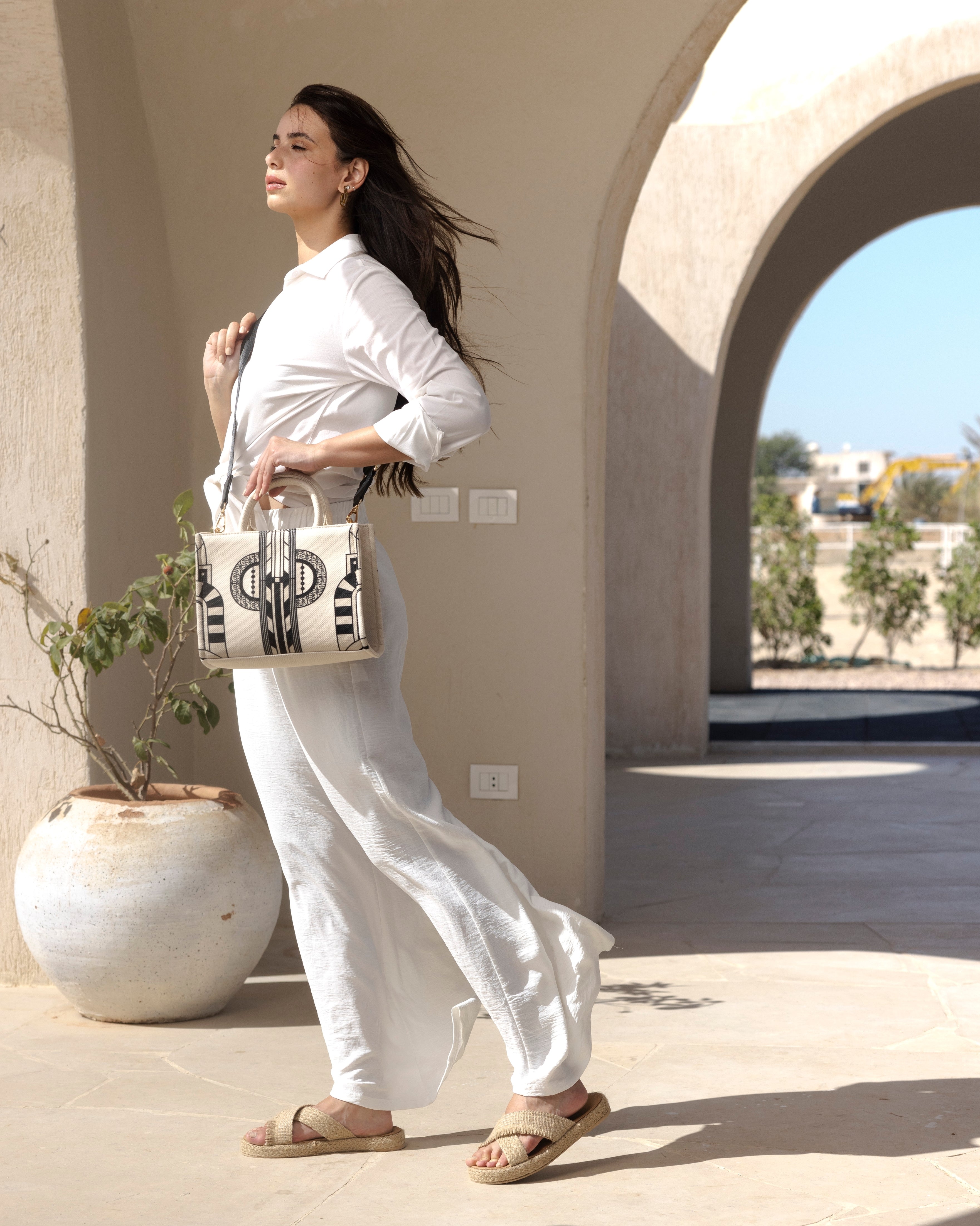 Dodici medium tote black