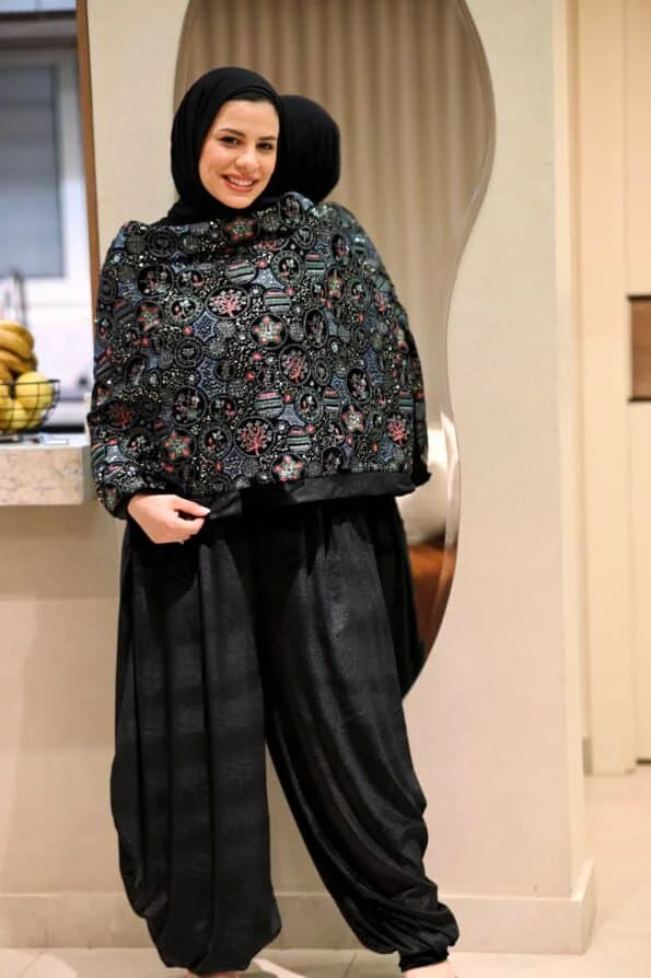 Qamaria set