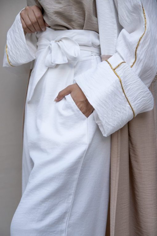 بنطلون فيونكة اوف وايت