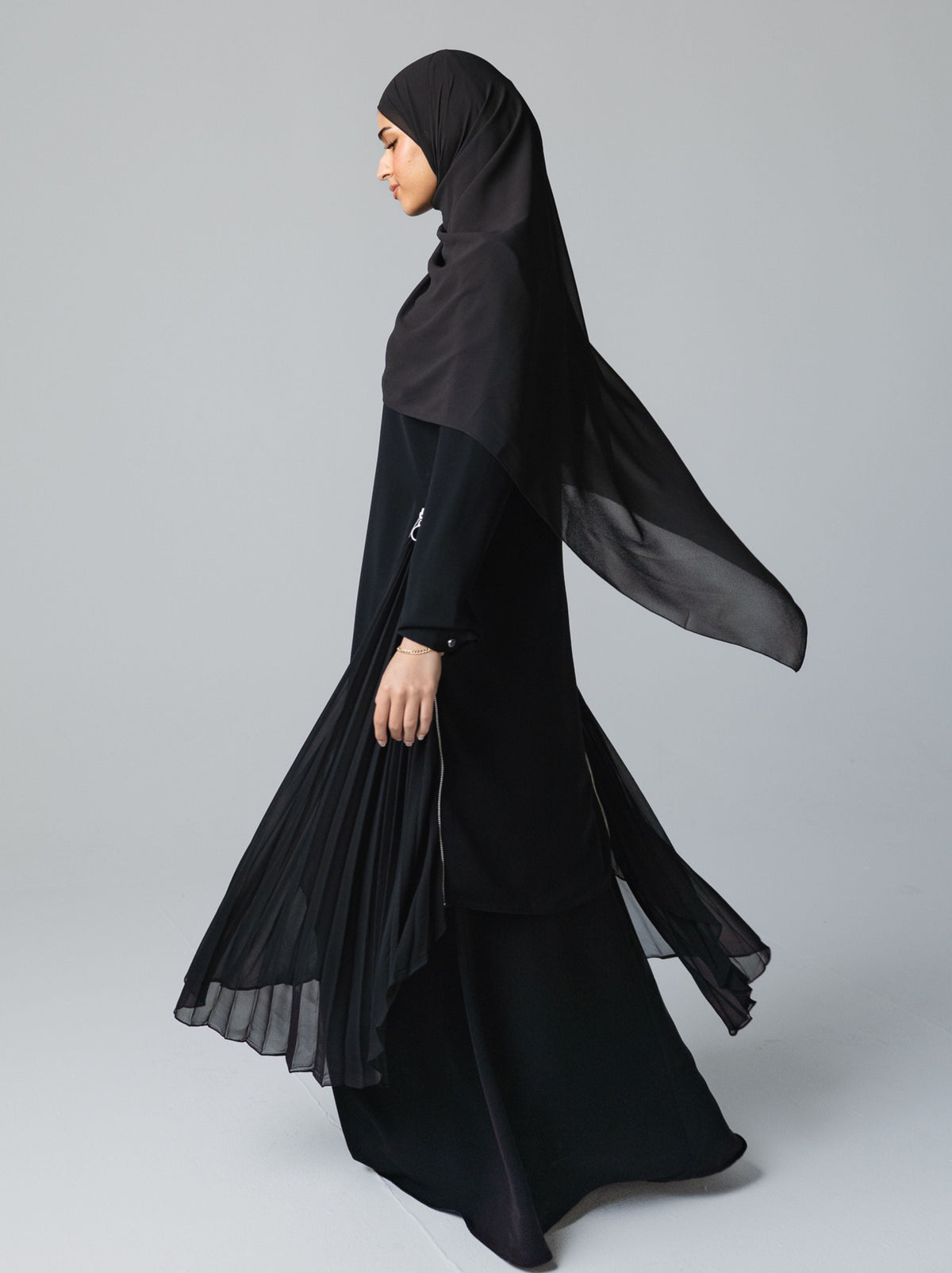 07 - Berdy Abaya