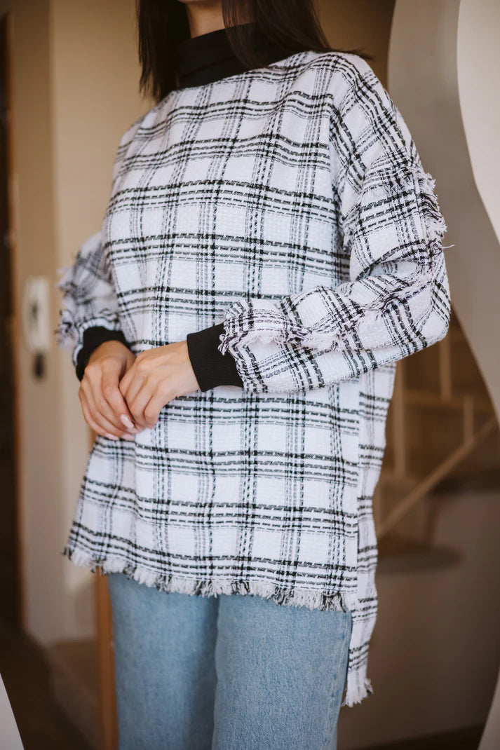 Tweed top in white