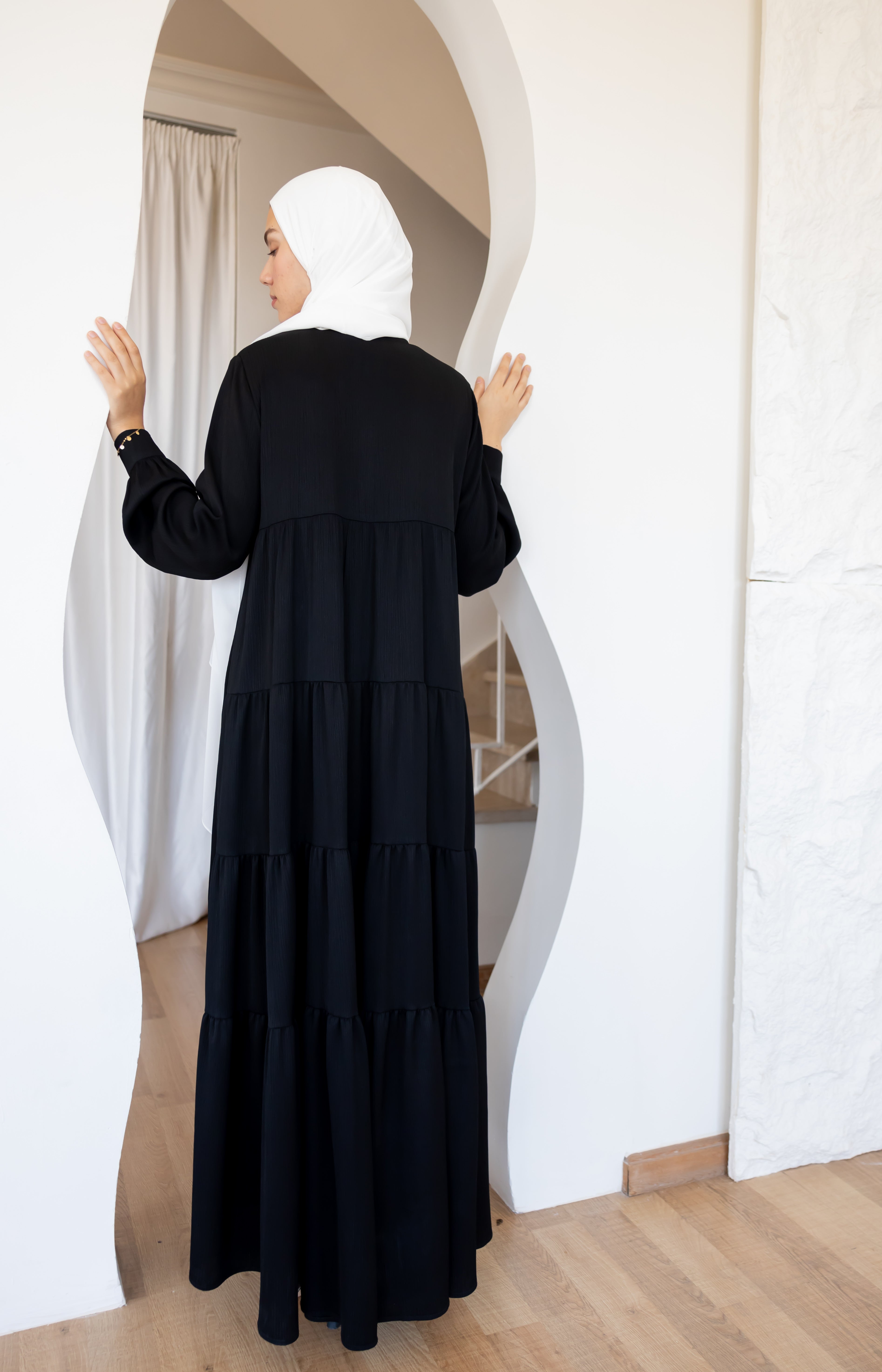 Loose Flowy Black Abaya 046