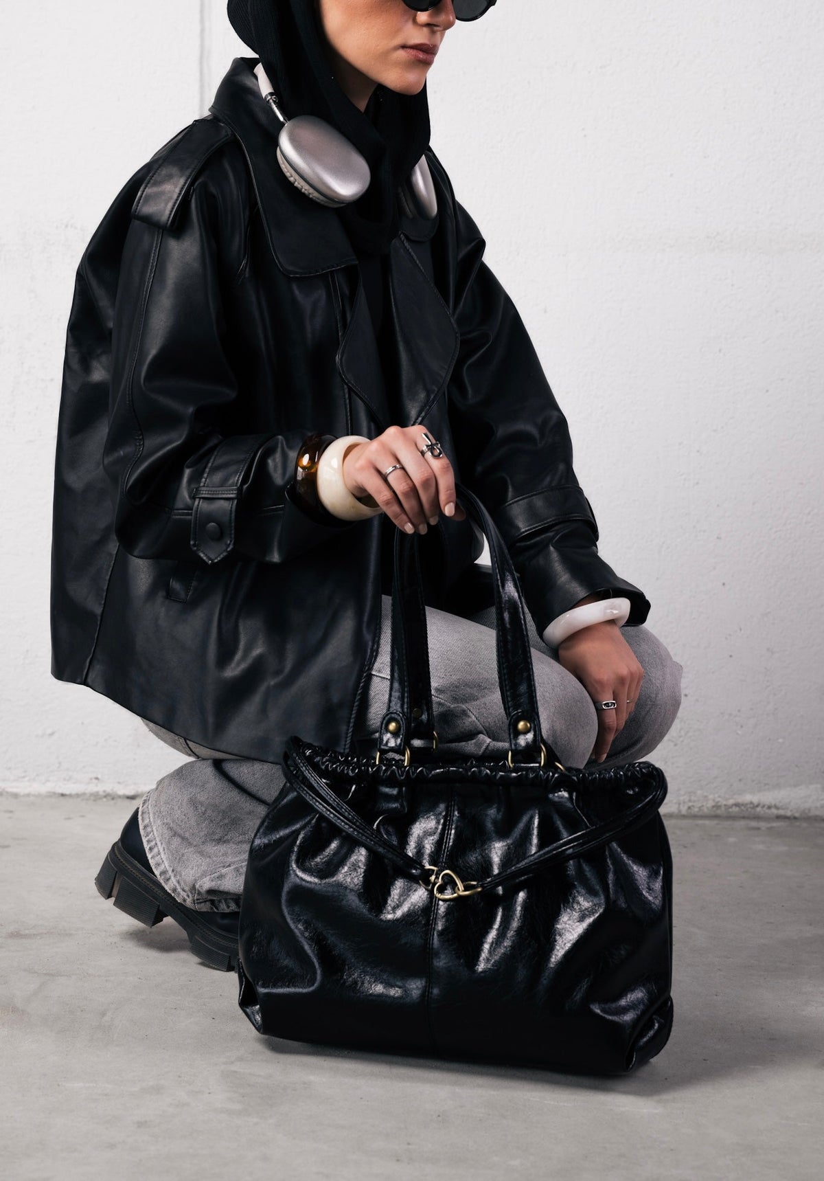 SCRUNCH BAG BLACK