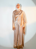 Head Turner Set in Creamy Peach