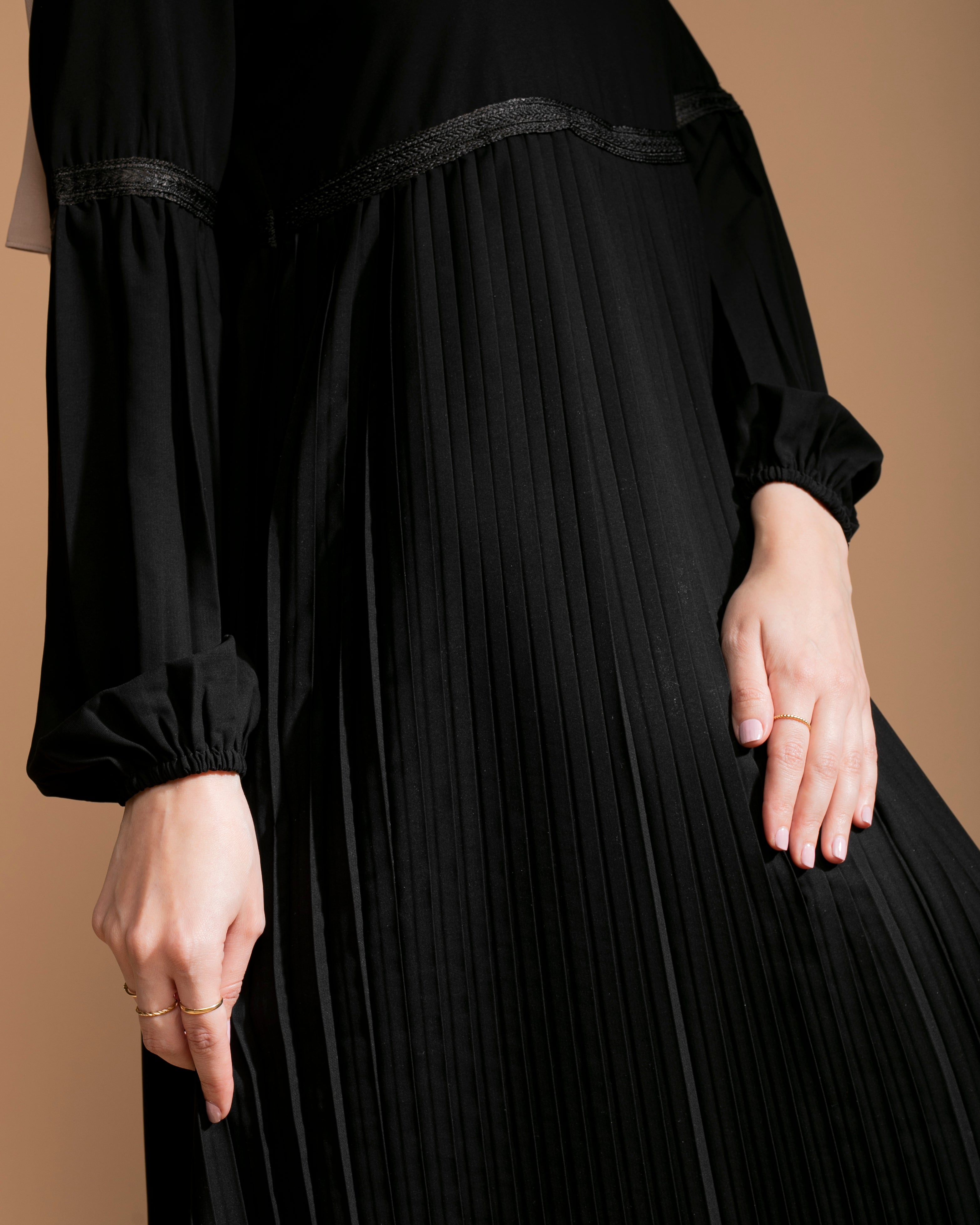Pleated Abaya code 655. Black