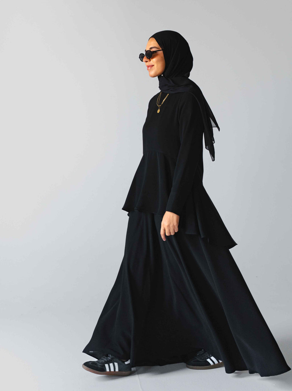 085 – Flared Crepe Set