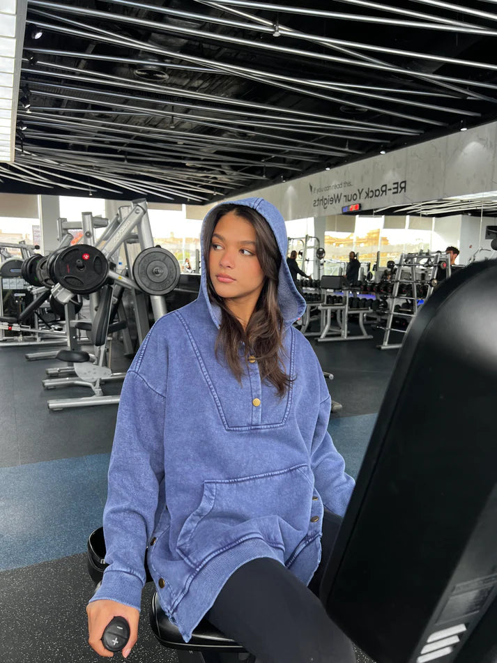 Washed hoodie in blue