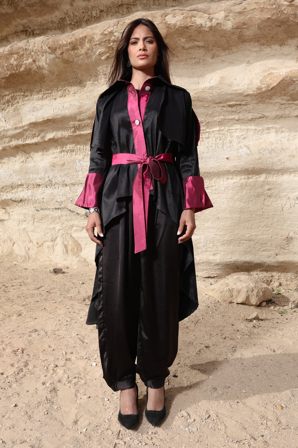 The High–Low Edit Trench - black