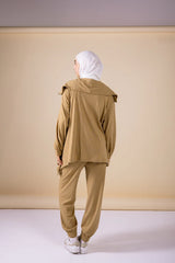 The asymmetrical set in camel