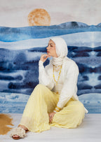 Pleated pants in Butter yellow