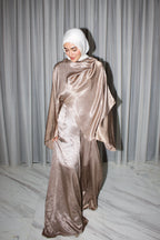 Head Turner Set in Mocha