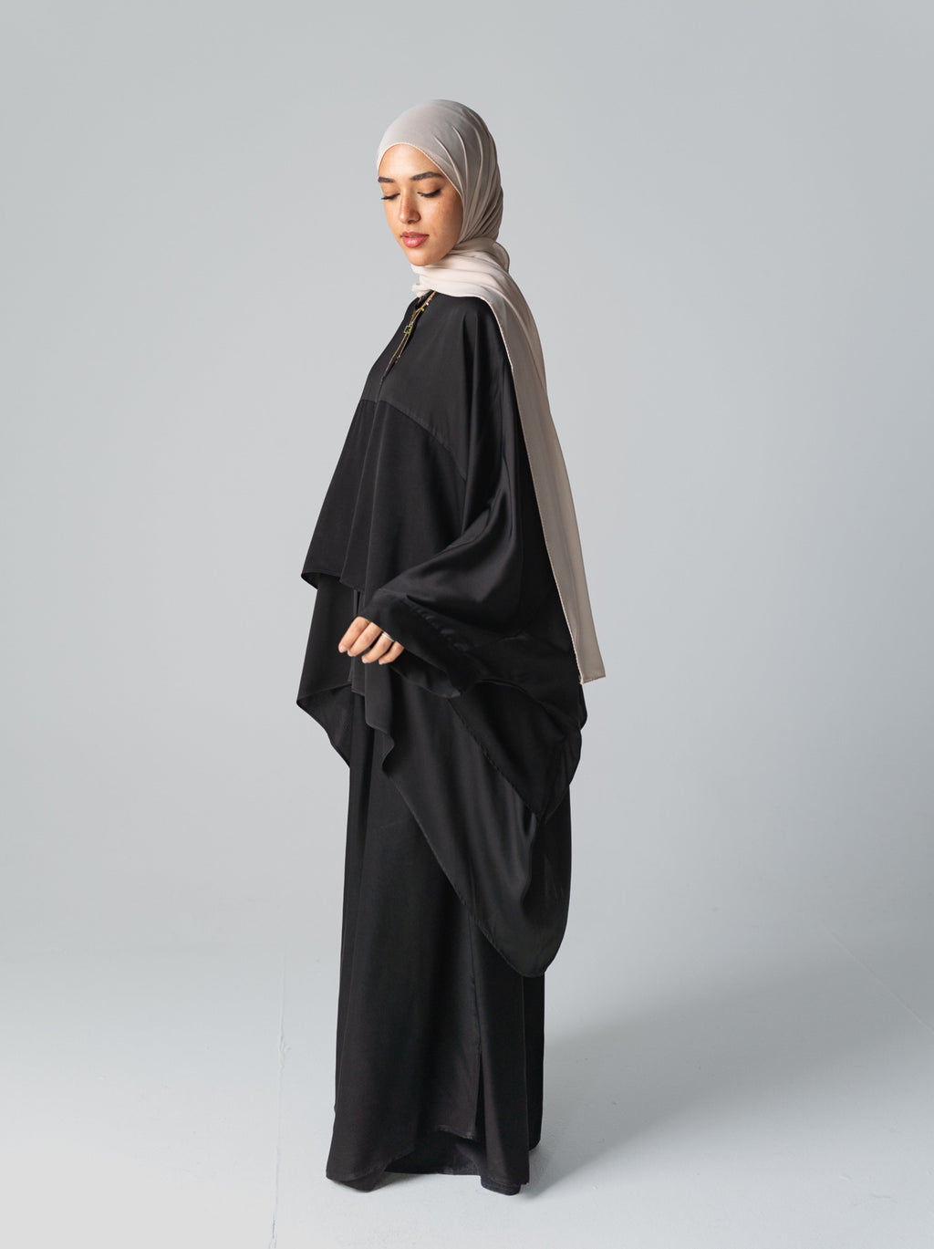 084 - Layered Cape Abaya