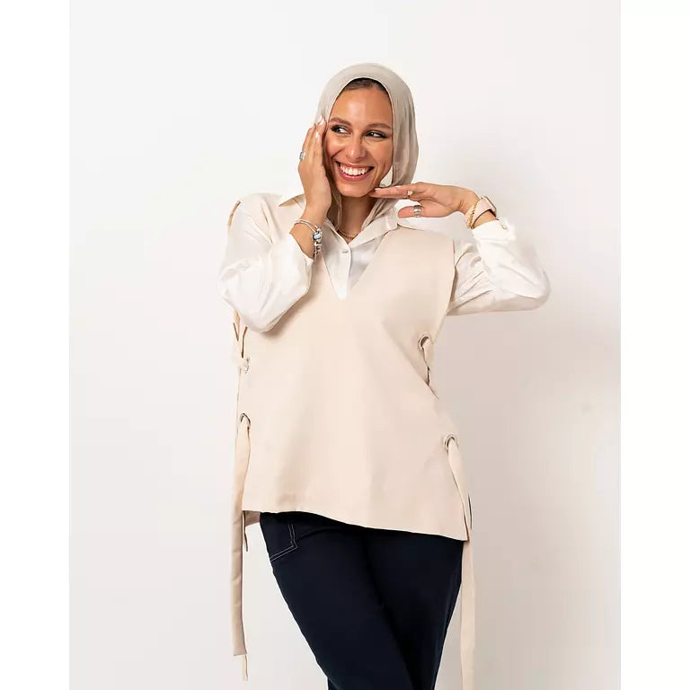 Beige vest