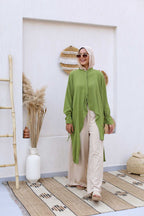 Miss Bold Wrinkled High-Low Blouse