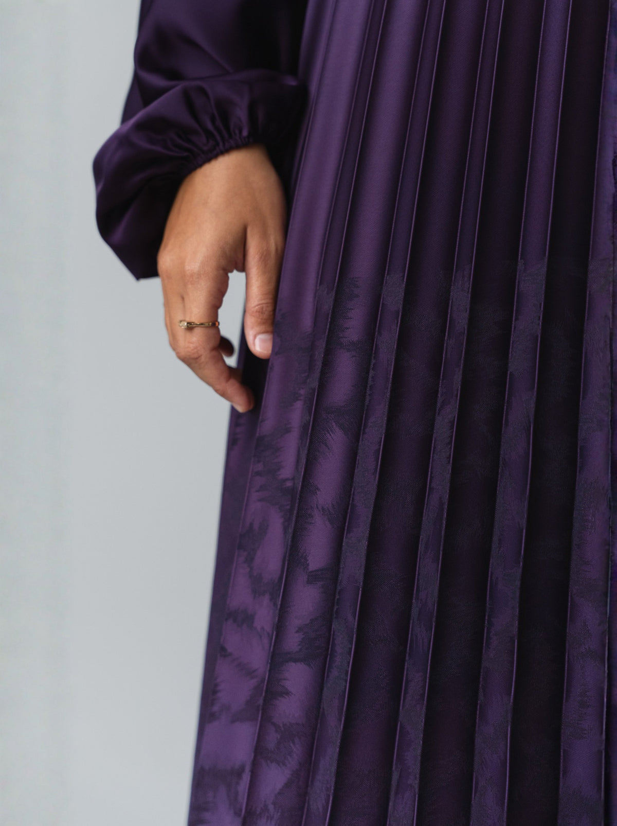 082 - Plissé Jacquard Dress