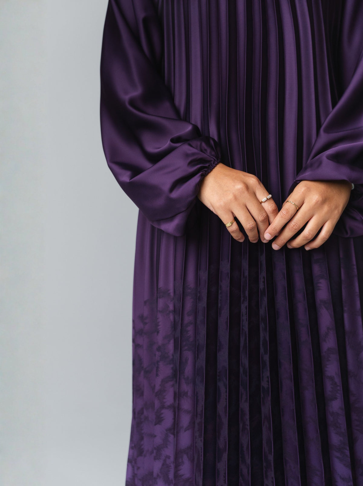 082 - Plissé Jacquard Dress