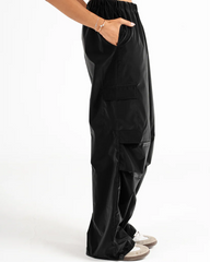 Black-Proof Pants