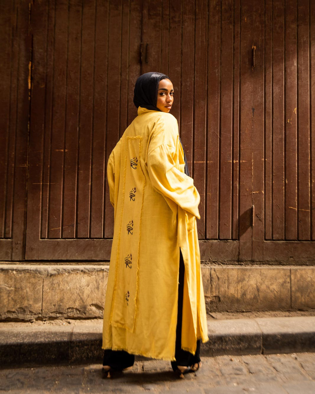 THE PHARAONIC LOTUS LINEN KIMONO