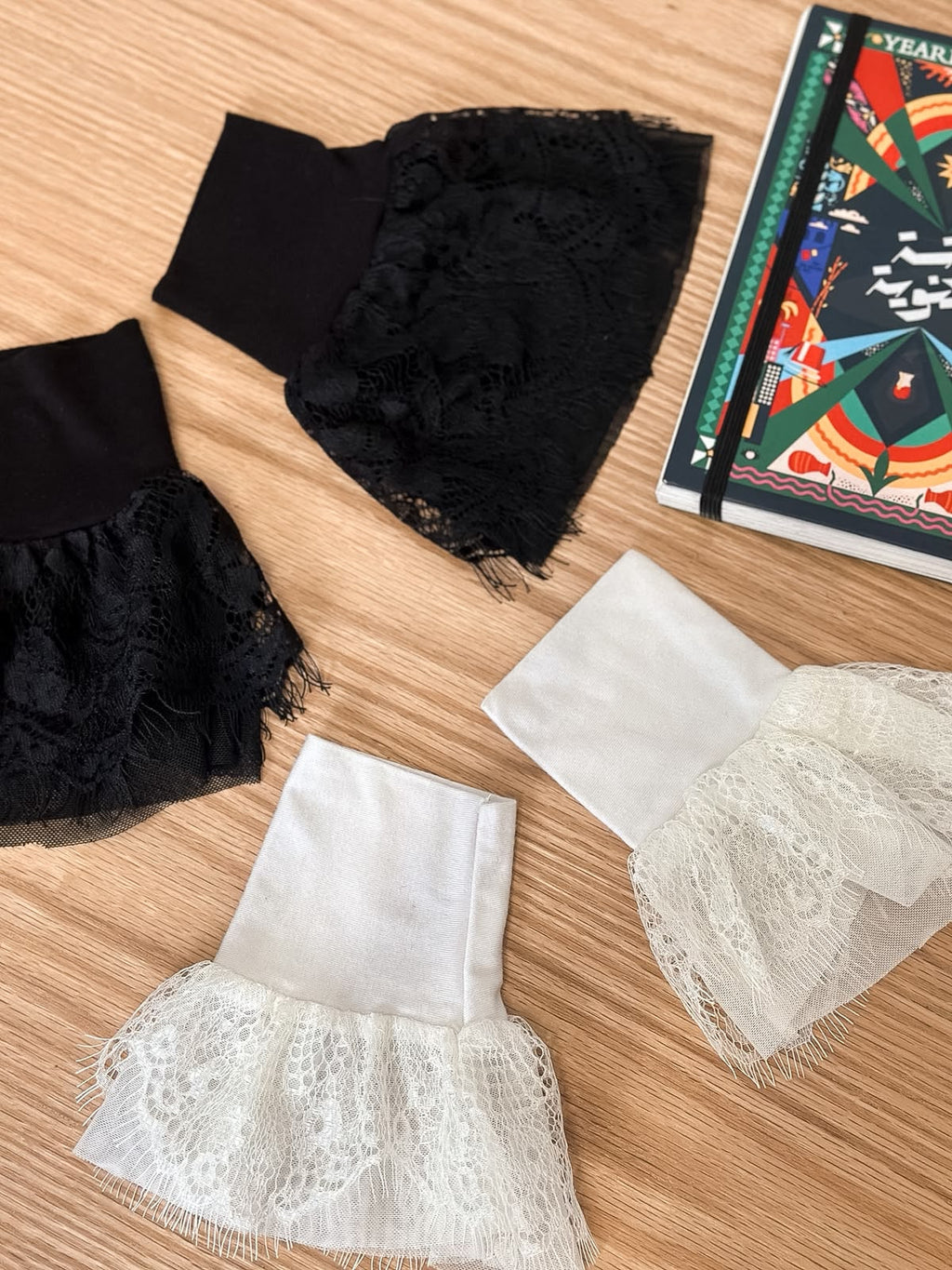 Lace cuff