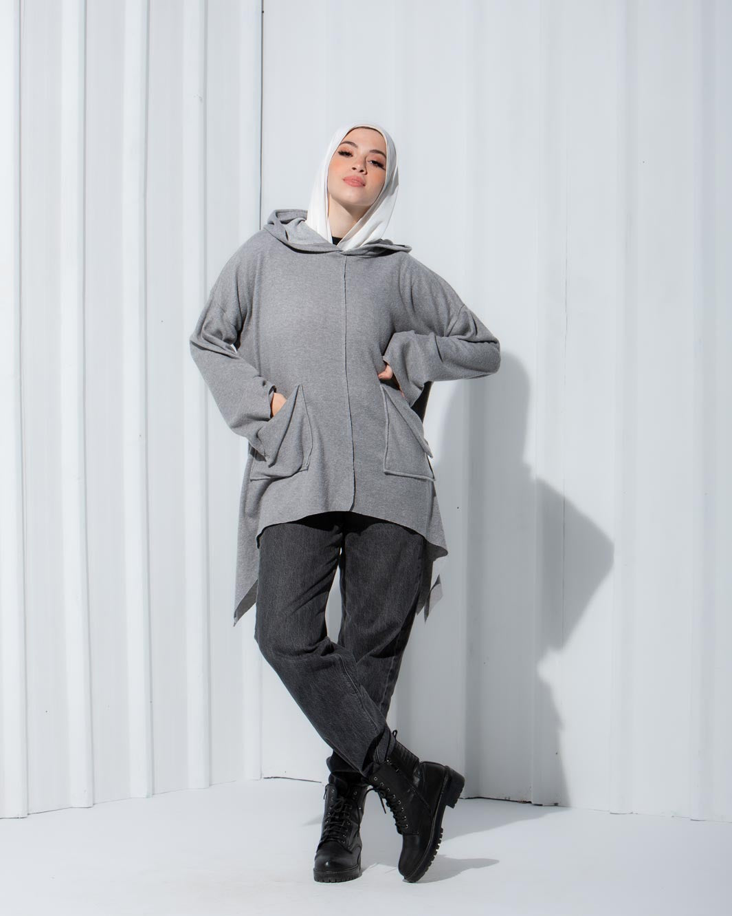 LILA HIGH LOW WOOL TOP