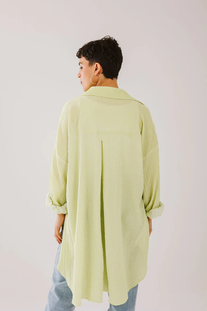 Airy chemise in lime