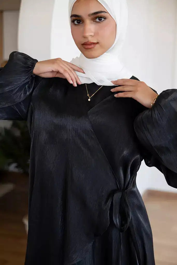 Glimmer Wrap Top 050 Ibriz Abaya