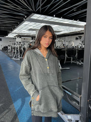 Washed hoodie in olive
