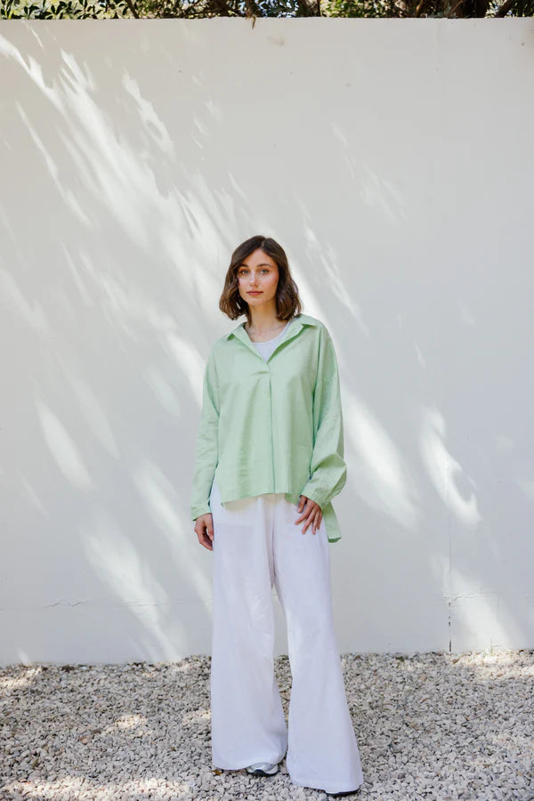 Field of dreams shirt in Apple Green