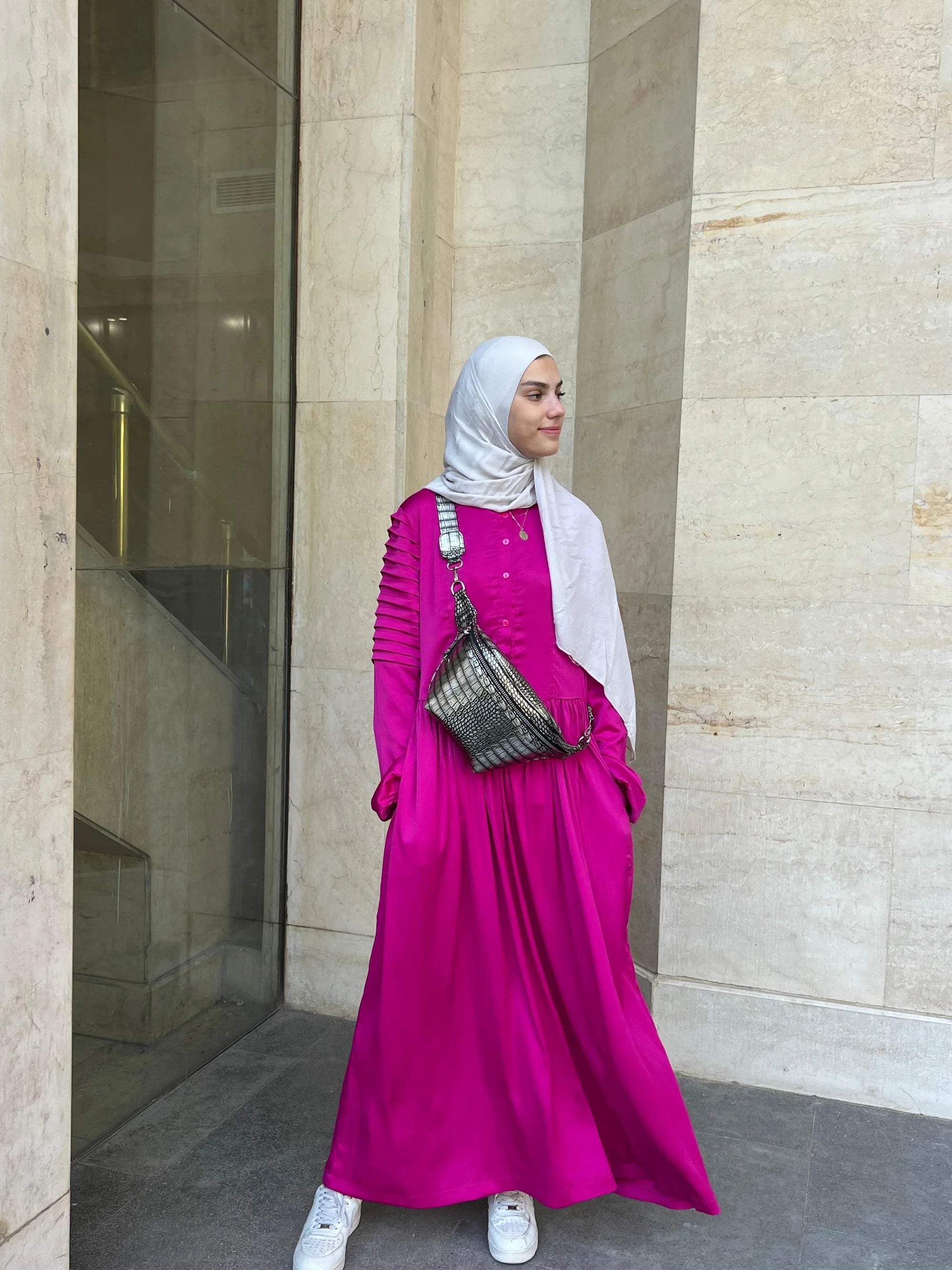 Hazal dress - hot pink Azola Hazal dress - hot pink Azola