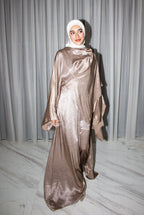 Head Turner Set in Mocha