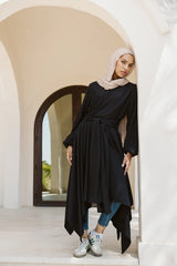 Asymmetrical dress in black