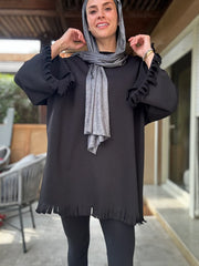 Fringe top in black