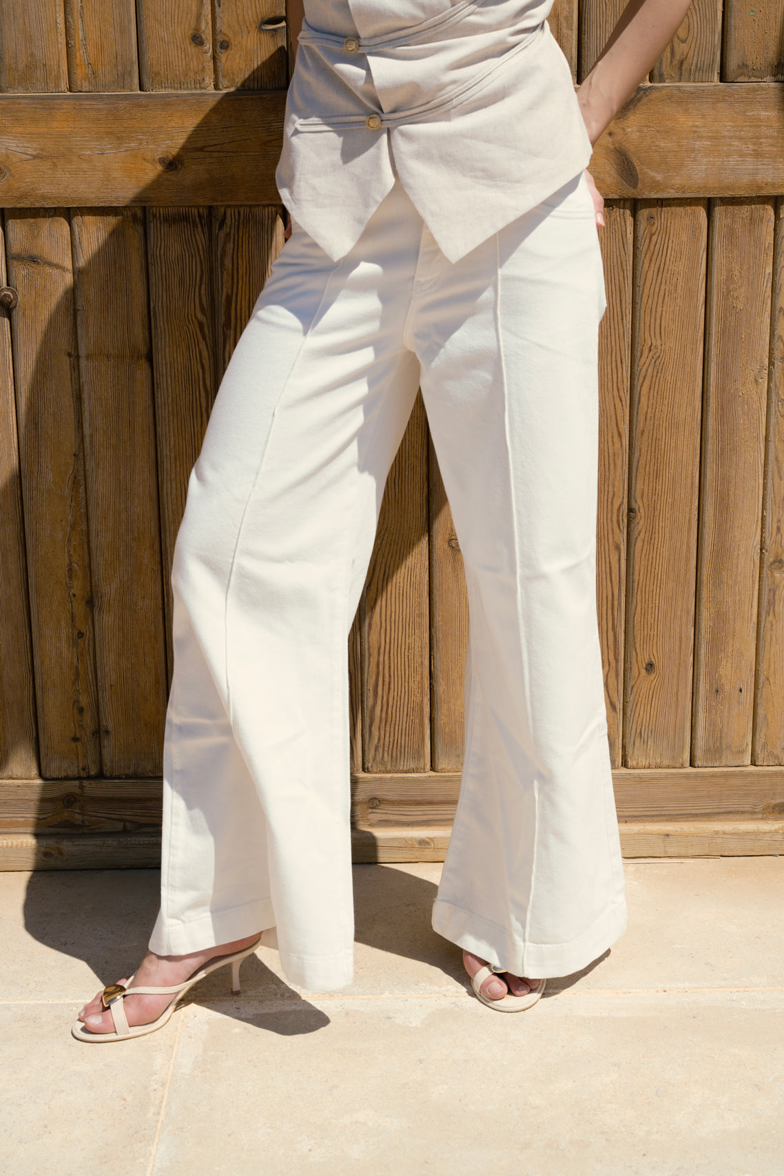 Midrise Wide-leg Jeans - White