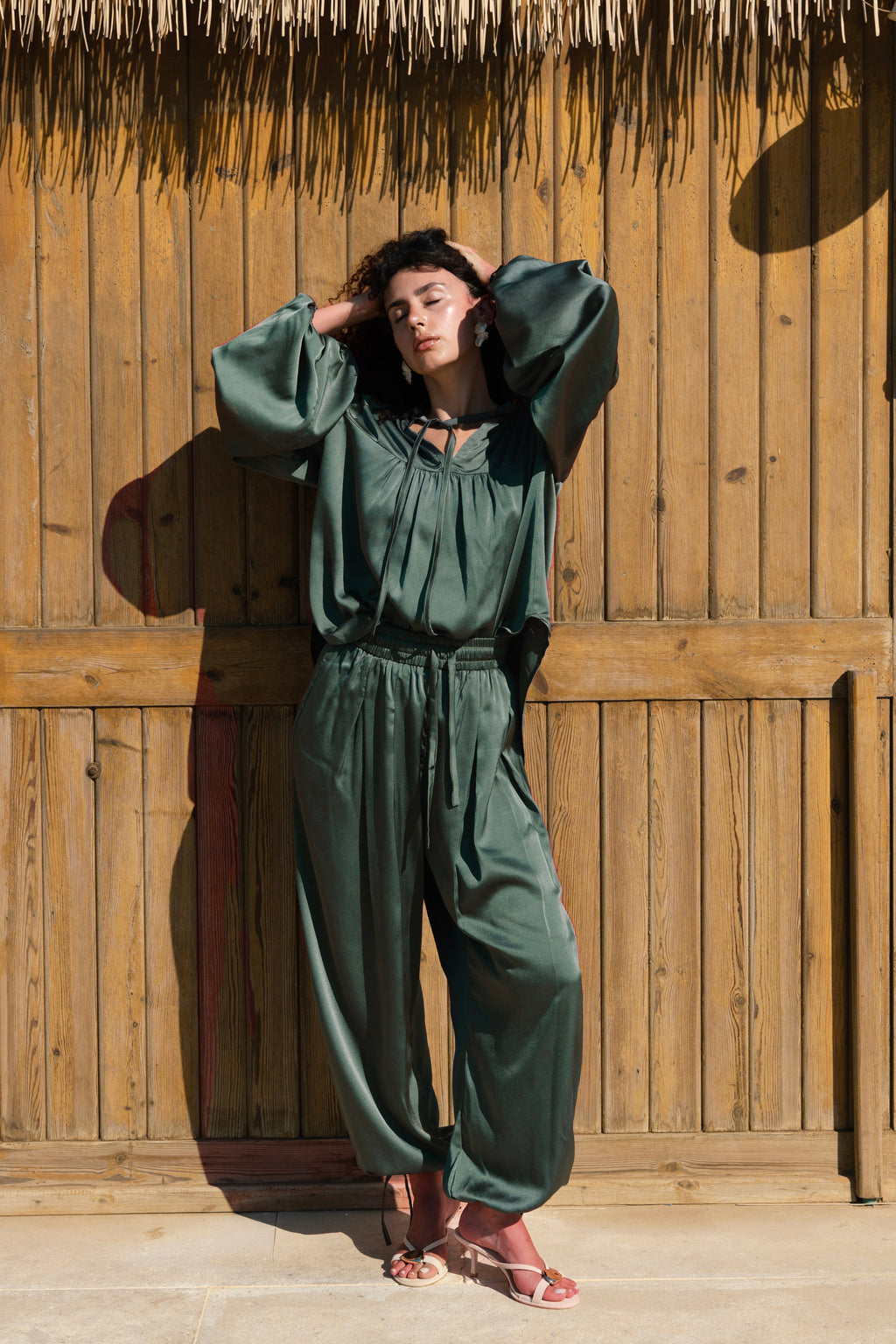 Allure satin set - Olive