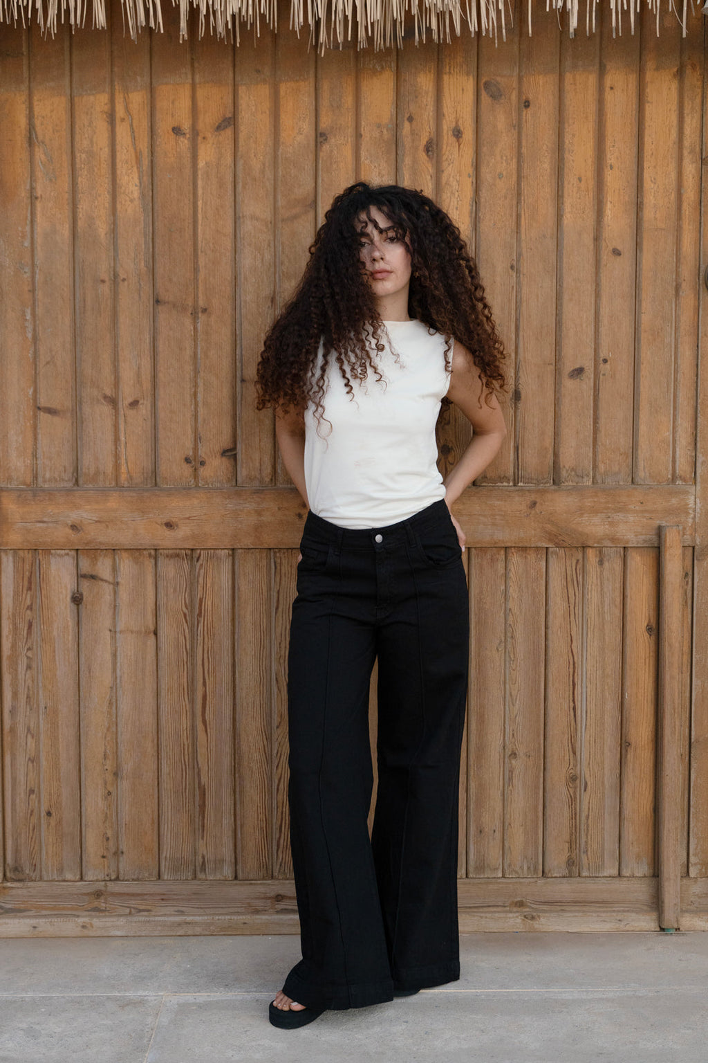 Midrise Wide-leg Jeans - Black