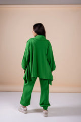 The asymmetrical set in green