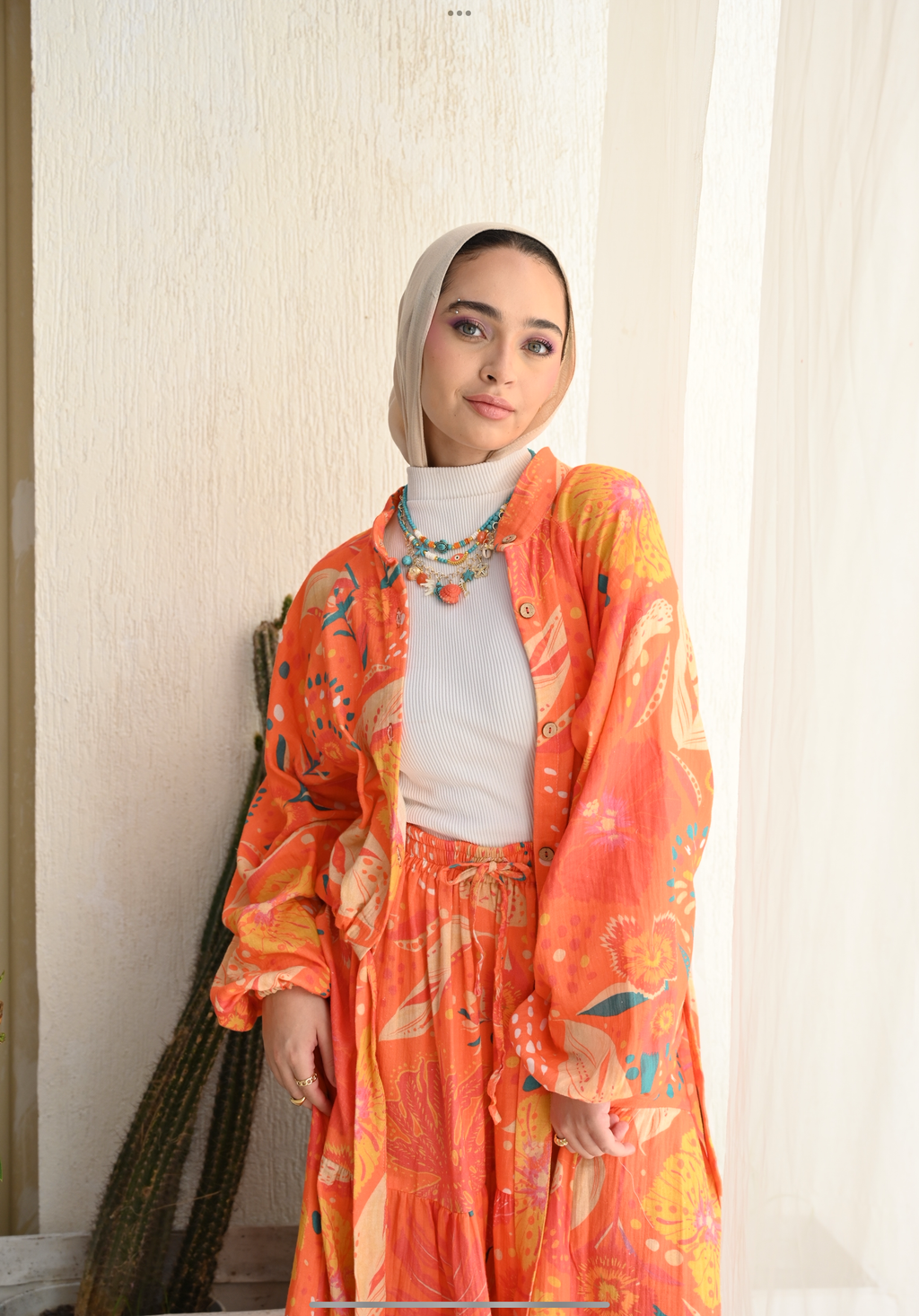 Hawaii top