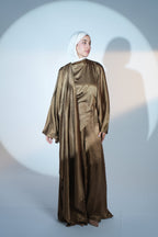 Head Turner Set in Amber