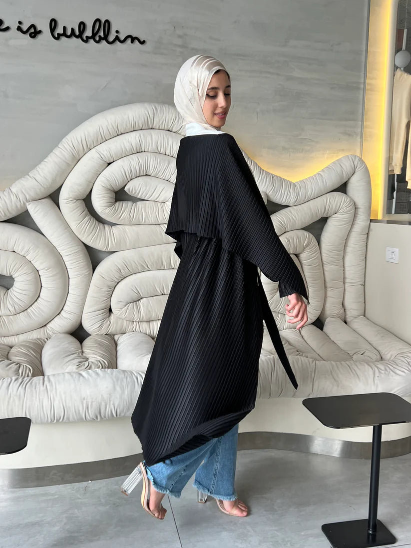 Drape Me in Pleats in Black