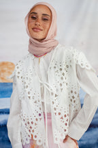 Mariposa Vest in White