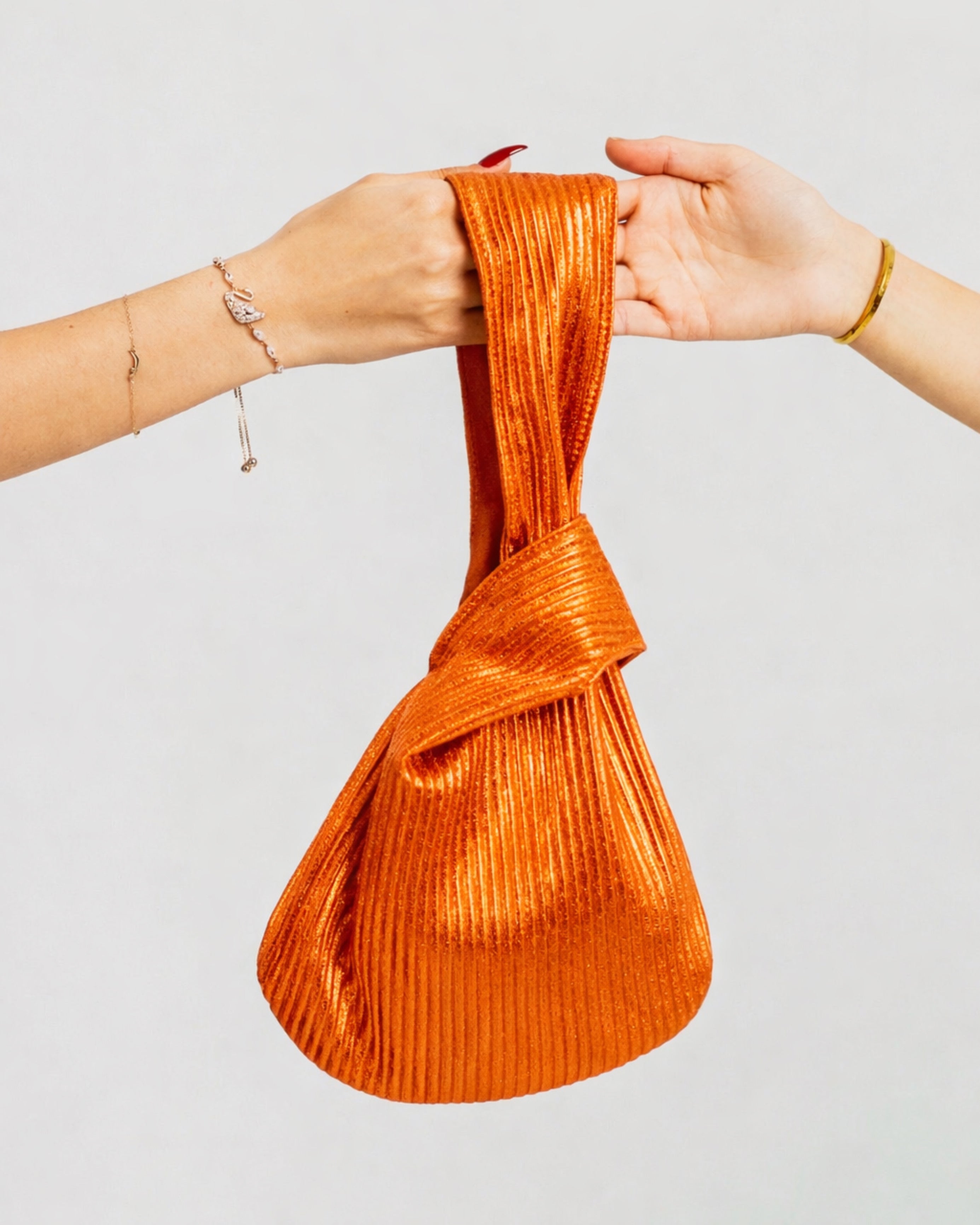 Eclat Knot Bag