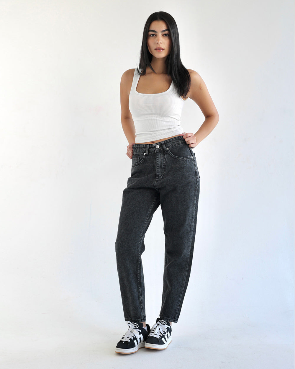 Mom Fit Jeans - Dark Grey